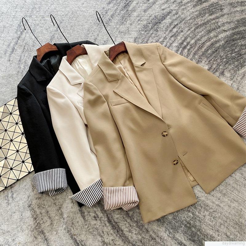 Áo khoác Blazer tay dài hoạ tiết kẻ sọc cho phái nữ