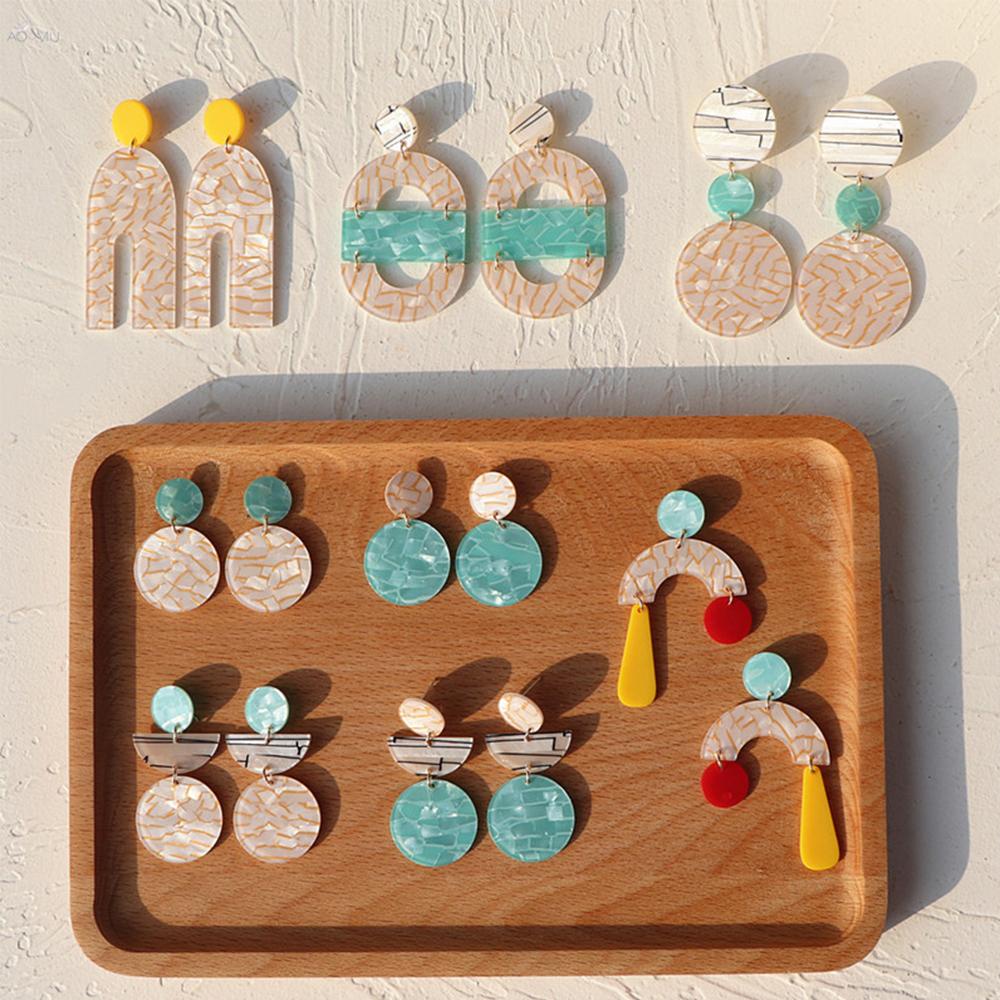 Khuyên Tai Dáng Dài Mặt Tròn Họa Tiết Đá Hoa Cương Bất Đối Xứng Cho Nữ