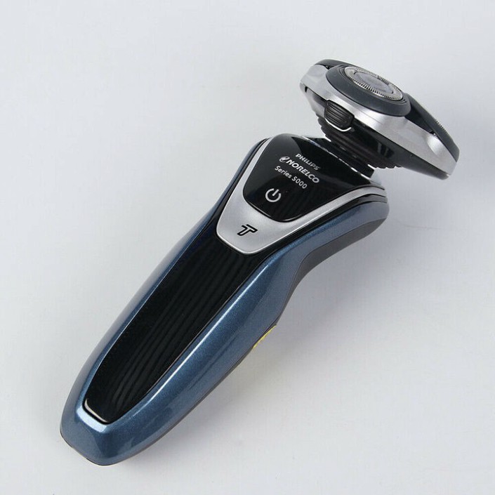 Sản Phẩm Máy cạo râu khô và ướt nhãn hiệu Philips cao cấp Norelco S5355/82. Tích hợp cao nhanh, đầu cạo đa hướng ôm sá