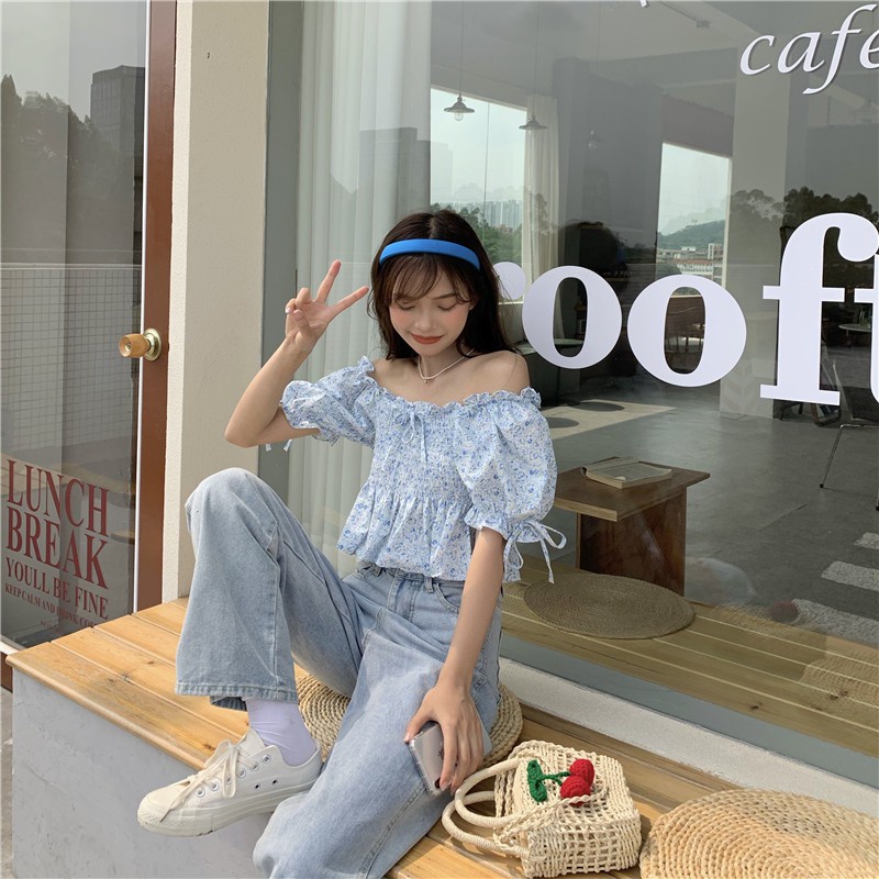 Áo kiểu trễ vai tay phồng in hoa phong cách thời trang mùa hè cho nữ