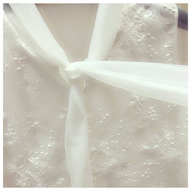 Áo ren dáng rộng thắt nơ nữ tính duyên dáng hợp thời trang 2019 | BigBuy360 - bigbuy360.vn