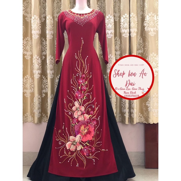 Áo dài truyền thống tặng mẹ cổ tròn tay lỡ đính hoa lan dải tà, áo dài thiết kế phần tà phối hợp hoa ren.