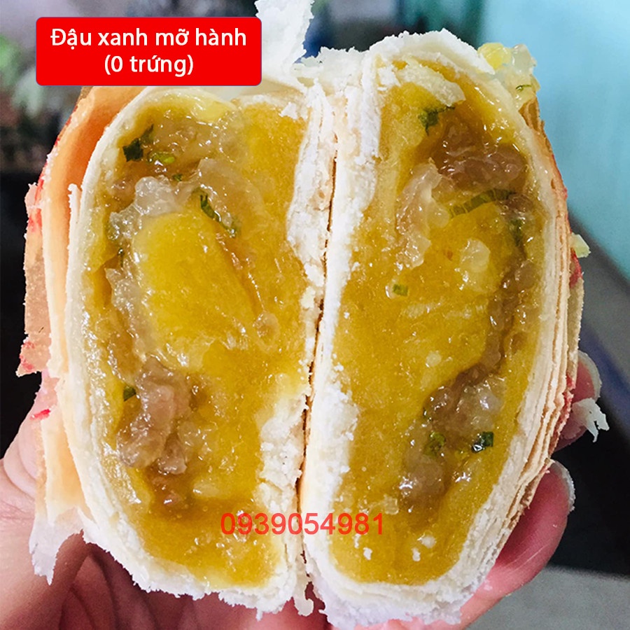 Bánh pía gói giấy nhân đậu xanh sầu riêng Thành Hương 320gr 4 cái