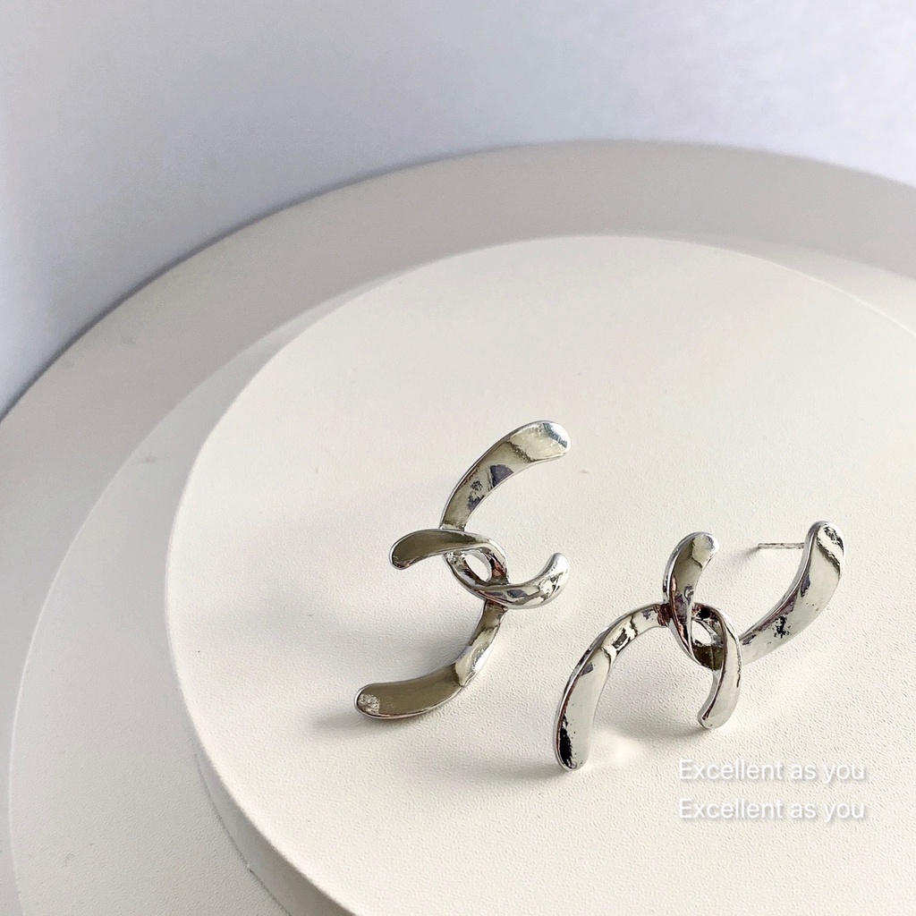 Khuyên Tai Kim Loại Hình Chữ Thập Phong Cách Retro Cá Tính