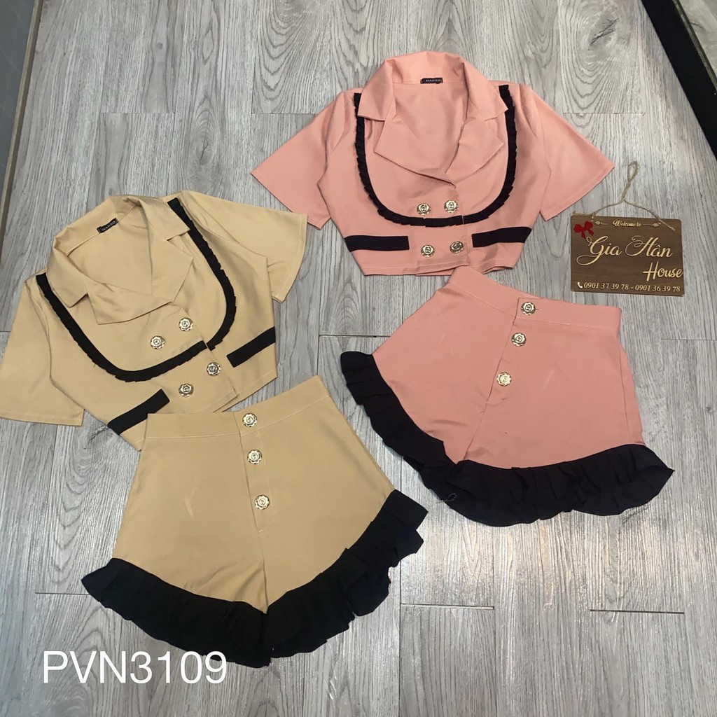 Bộ Vest có bèo dập zếp