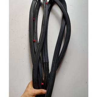 GIOĂNG CÁNH CỬA ALTIS ĐỜI 2002-2007