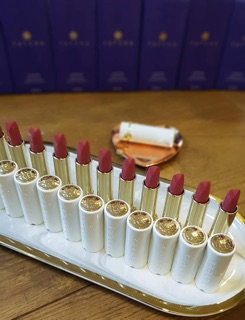 SON MOI TATCHA 100% auth sale 50%