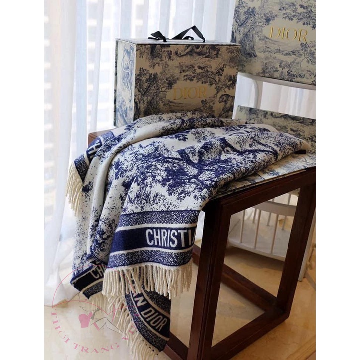 Khăn choàng Dạ Lông Cừu Hiệu Dior cao cấp