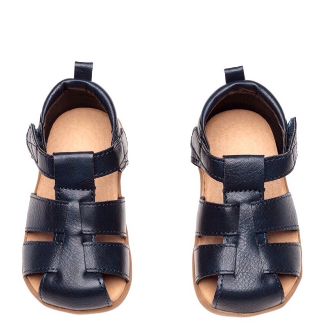 Giày sandal HM