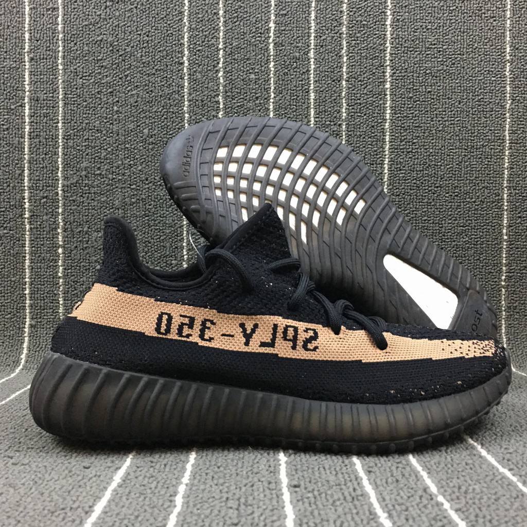 Giày Thể Thao Adidas Yeezy Boost 350 V2 Chất Lượng Cao