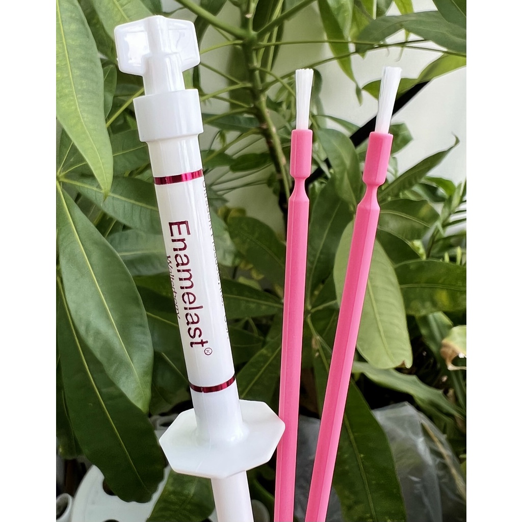 [Dạng ống 1.2 ml] Vecni flour viền đỏ Enamelast chống sâu răng cho trẻ em và người lớn, giảm ê buốt cho răng người lớn