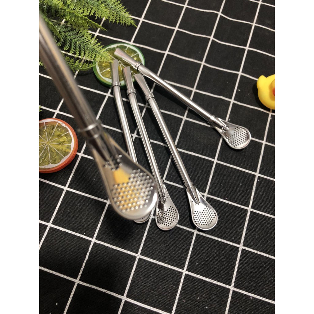 Ống hút kèm thìa khuấy vệ sinh ống hút rất dễ dàng | BigBuy360 - bigbuy360.vn