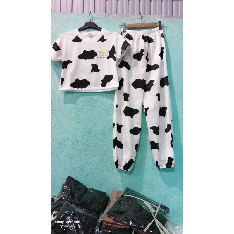 [Mã SKAMA06 giảm 8% tối đa 50K đơn 250K] [ Rẻ vô địch ] Set Croptop Bò sữa quần bom dáng rộng mix áo bò sữa