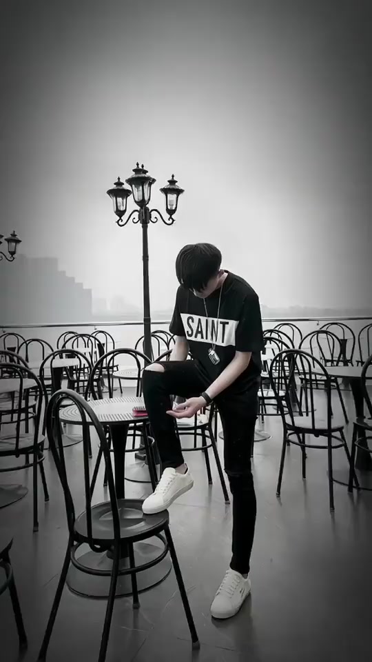 Áo thun Saint - Larent phối hình in ngang phong cách Dolce Phong Cách trẻ trung , Áo thun Unisex Nam Nữ Hot 2023 | BigBuy360 - bigbuy360.vn