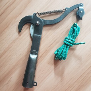 Dụng cụ cắt cành trên cao lưỡi thép SK118