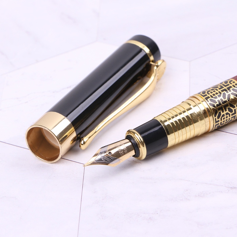 Bút Máy Ngòi Trung 0.5mm Khắc Họa Tiết Hoa Màu Đỏ