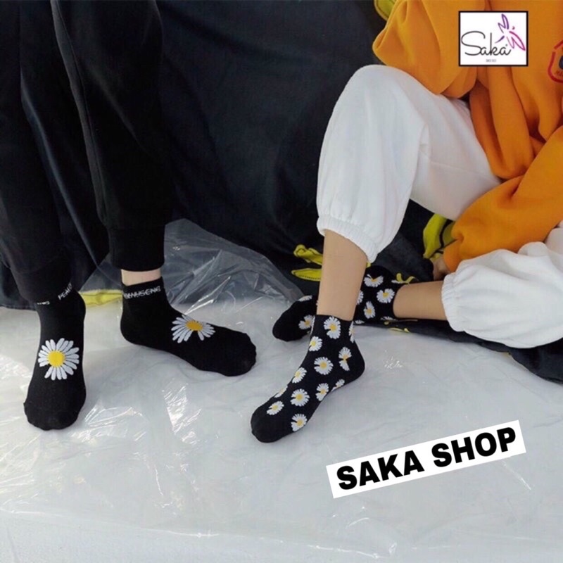 Vớ ngắn nam nữ dày dặn hình bông cúc 2 màu đen trắng