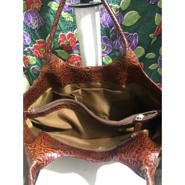 Túi da thật khắc hàng si tuyển