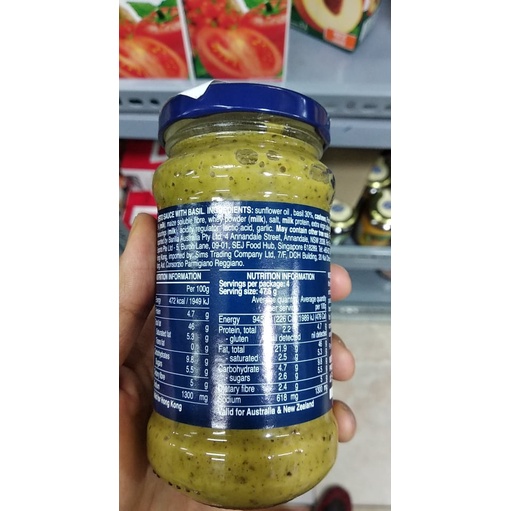 Sốt Pasta Pesto Basil & Rau Xà Lách Roquette hiệu Barilla chai 190mL