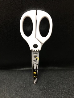 ✂️ KÉO THỦ CÔNG 135mm DELI - DE-6064 ✂️