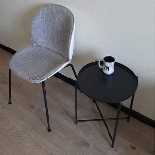 Ghế nhựa có nệm chân sắt