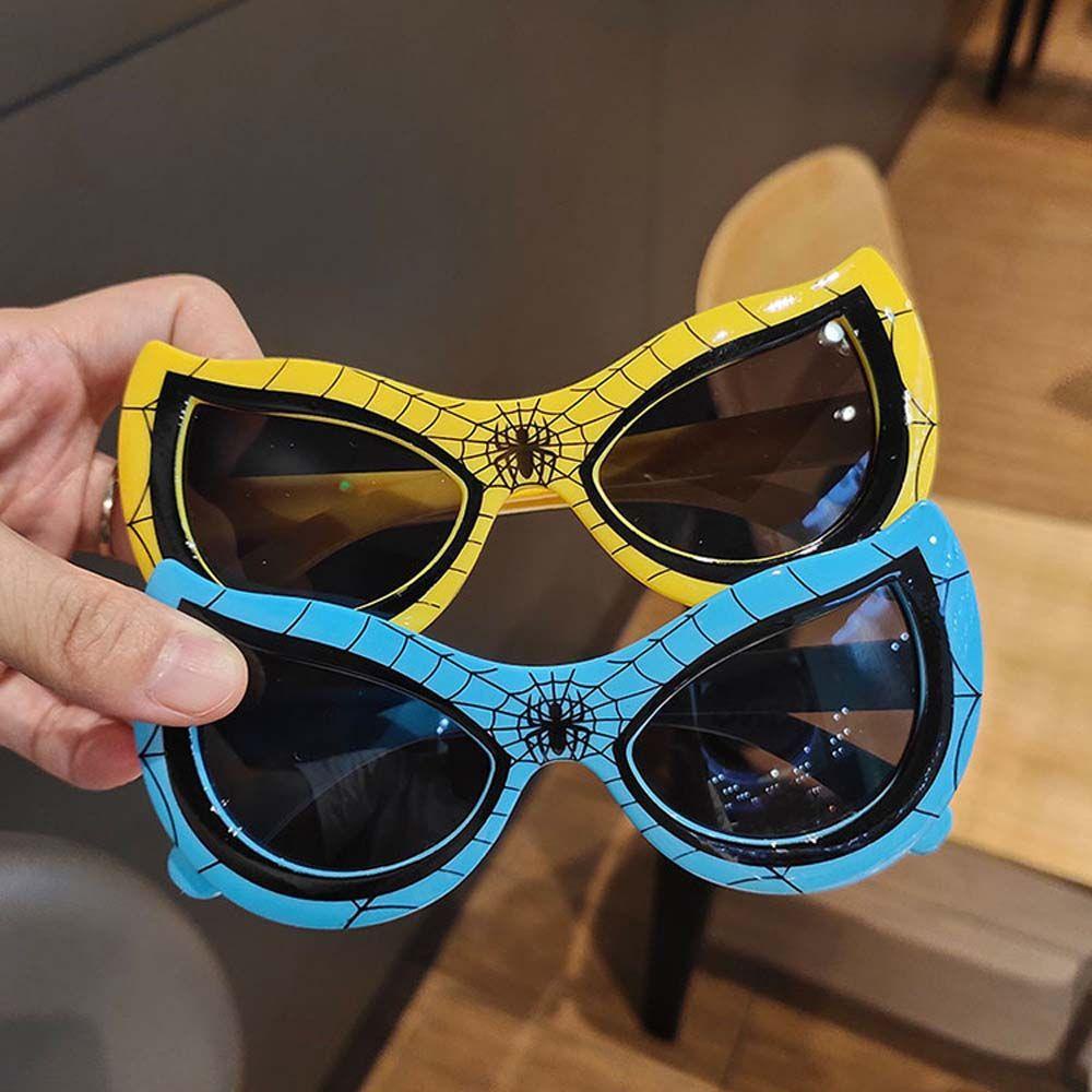 Kính Mát Họa Tiết Hoạt Hình Spiderman Chống Tia UV400 Dành Cho Bé Gái