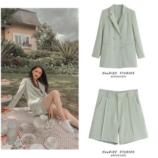 Set vest hương giang mặc đẹp xuất sắc nhé