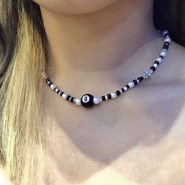 Dây chuyền, vòng cổ unisex 8ball đen trắng trend