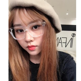Kính thời trang trong suốt hottrend