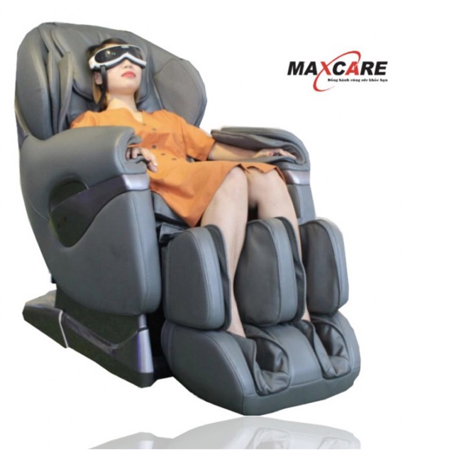 Ghế massage toàn thân maxcare 686plus  Fee ship+ Tặng máy đo huyết áp trị giá 500k