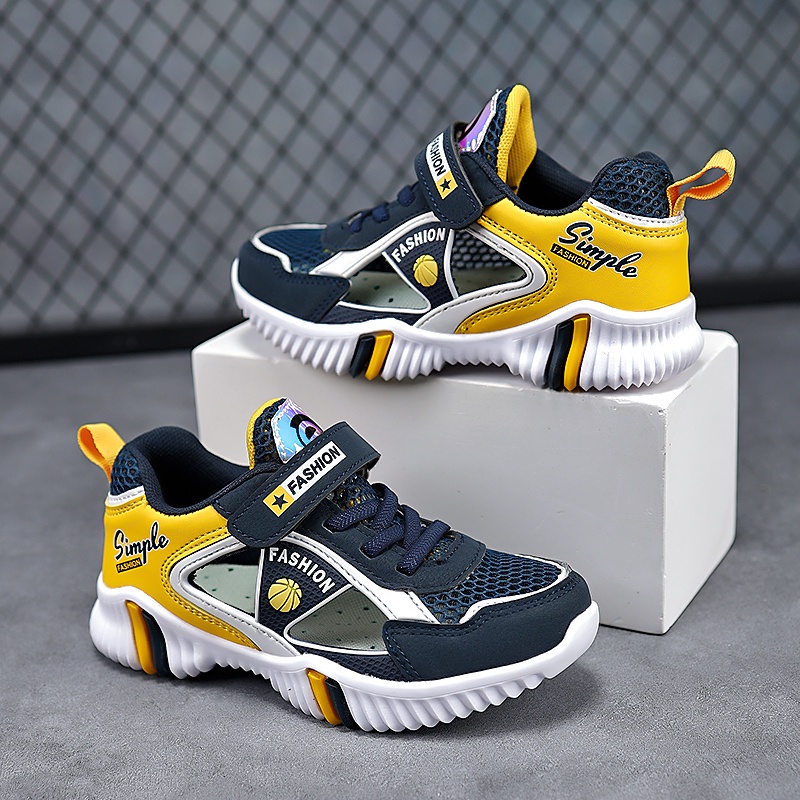 Giày Thể Thao Lưới Thoáng Khí Siêu Nhẹ Thời Trang Mùa Xuân Mới Cho Bé Trai 2022
