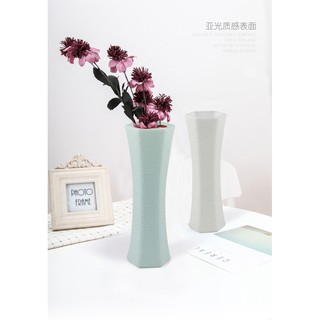 Bình cắm hoa hình Lục giác nhựa  giả men