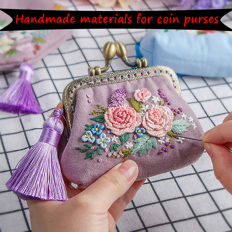 Ví Da Cầm Tay Thêu Hoa Xinh Xắn Dành Cho Nữ