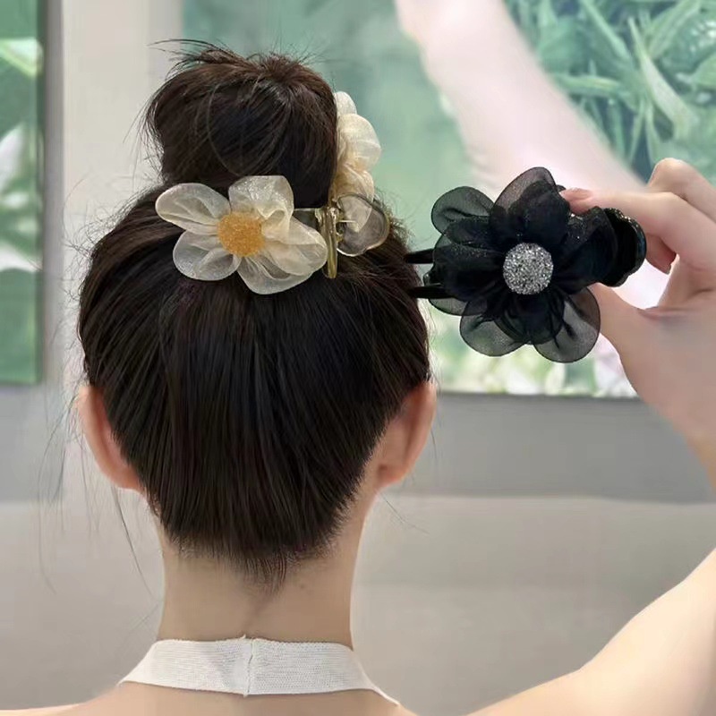 1 kẹp tóc nữ 3 răng Bông Hoa càng cua Hàn Quốc duyên dáng