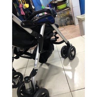 xe đẩy cho bé Combi Dokid 5 gấp gọn