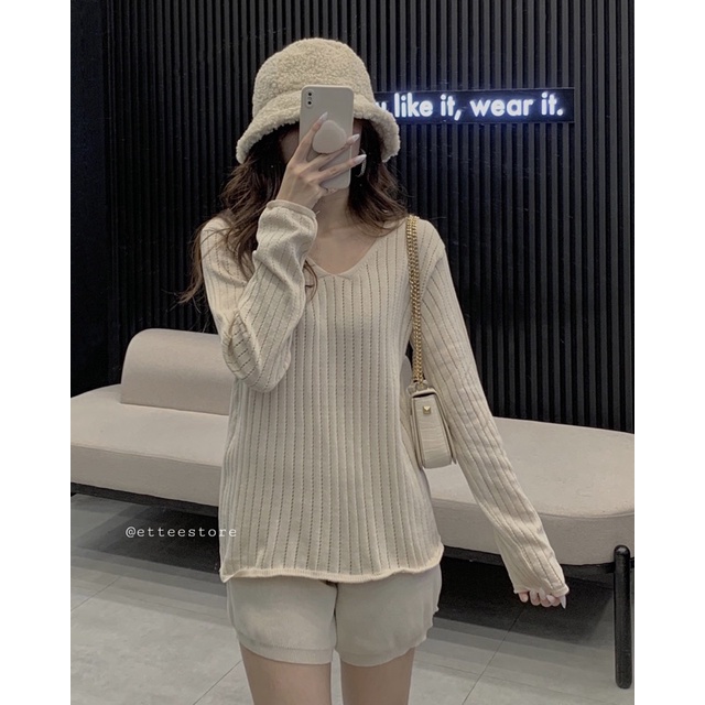 Áo len nữ ET.TEE co giãn freesize màu đen be Present A1871 | BigBuy360 - bigbuy360.vn