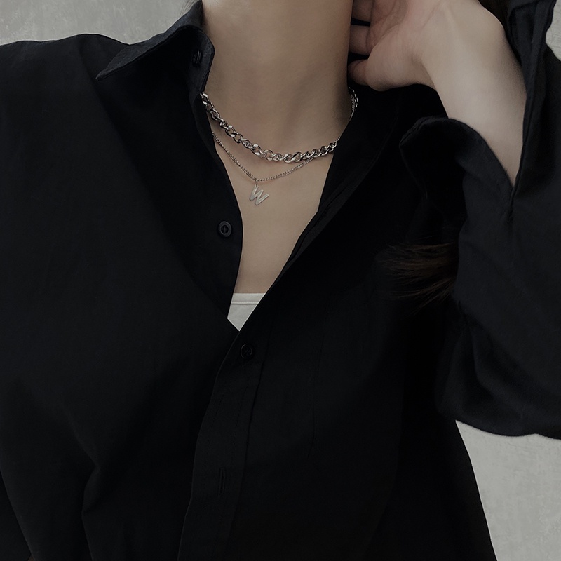 Vòng cổ hai lớp mặt chữ W phong cách cá tính
