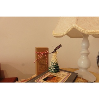 Nến thơm hình cây thông Noel by Chiếc Bấc Gỗ - 𝐏𝐢𝐧𝐞 𝐓𝐫𝐞𝐞 𝐜𝐚𝐧𝐝𝐥𝐞