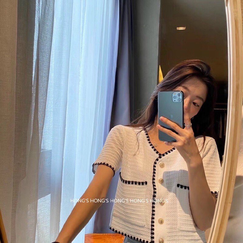 Áo Kiểu Nút Viền Màu Có Túi