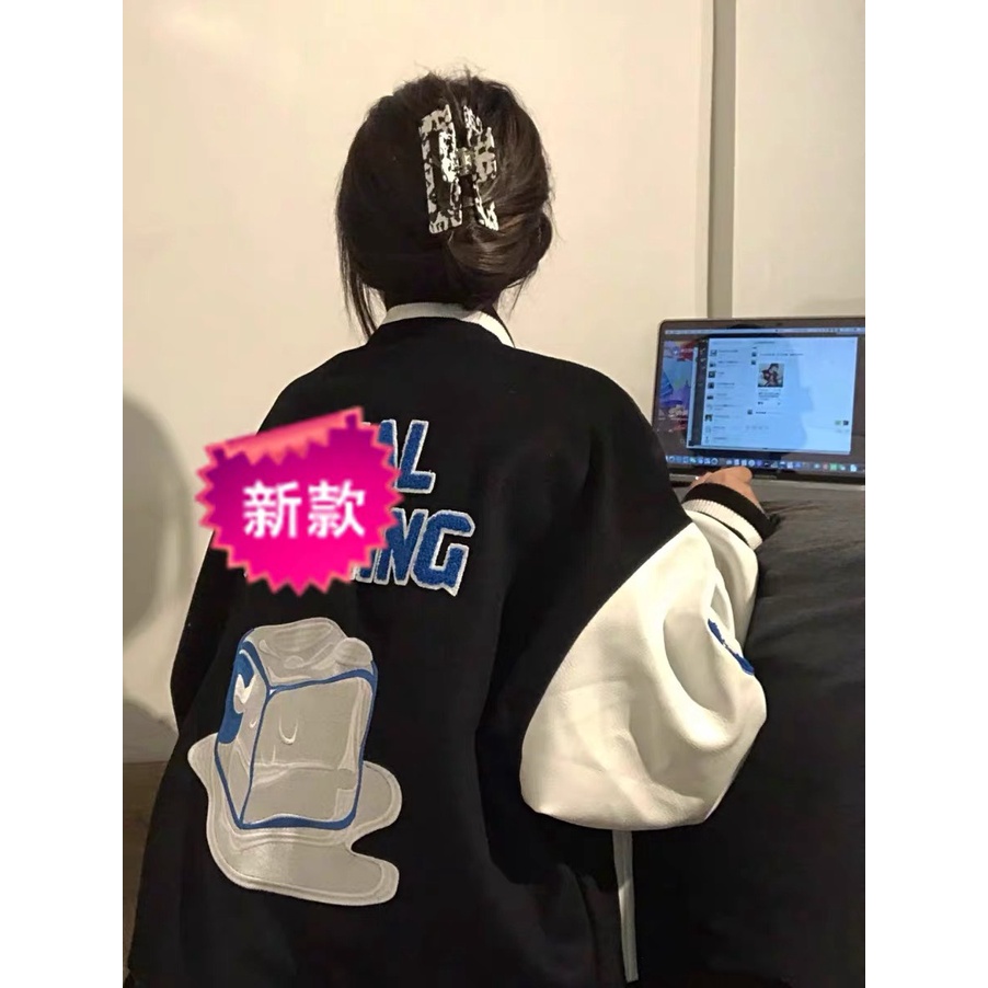 Áo varsity jacket WORLD 2021, áo khoác varsity jacket form rộng chất nỉ đẹp thời trang hàn quốc unisex | BigBuy360 - bigbuy360.vn