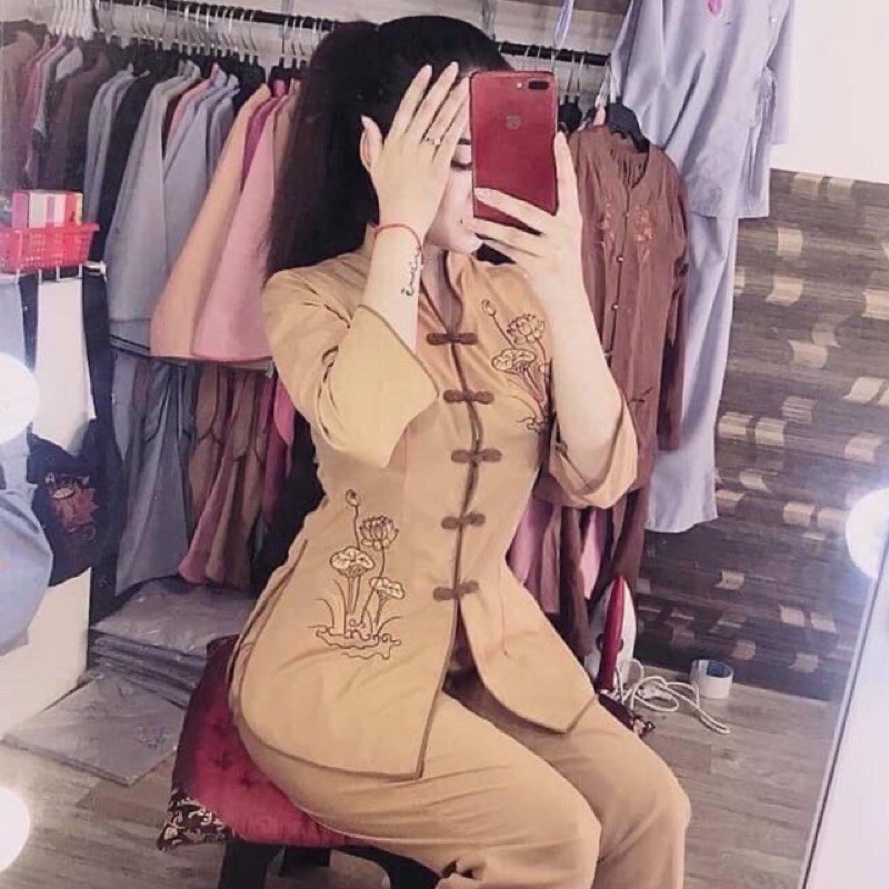 Đồ lam đi chùa( cổ tàu kate thiêu hoa sen