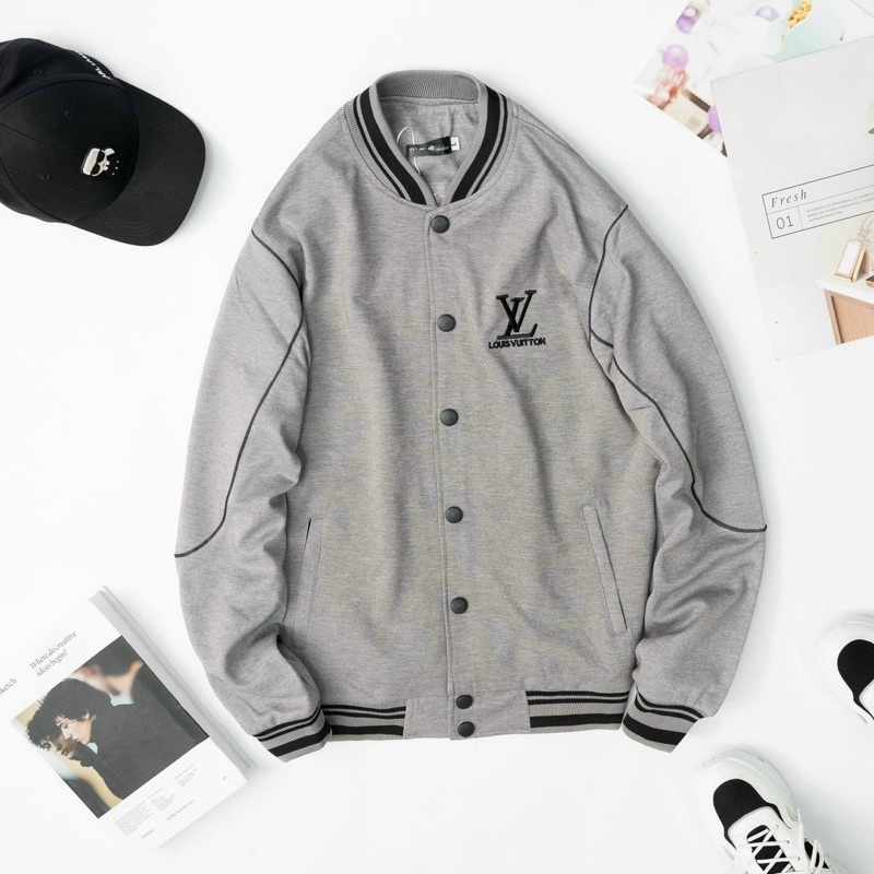 Áo khoác bomber chất liệu umi có hoạ tiết logo lv, Áo khoác thu đông phong cách hàn quốc btshop từ 45 đến 75 kg