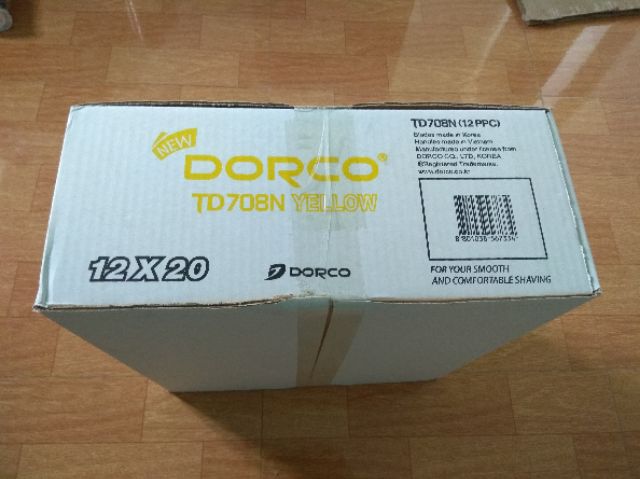 Sỉ 1 thùng bàn cạo du lịch dorco ( 20 vỉ)