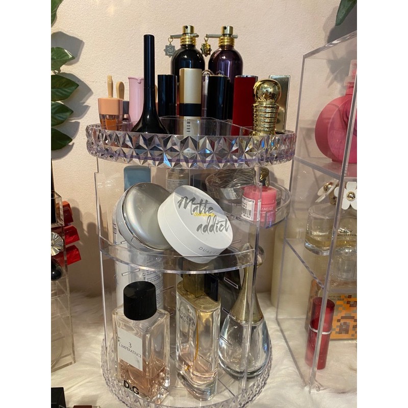 KỆ MỸ PHẨM TRỤ XOAY 360 ĐỘ TIỆN DỤNG (KHO BÁN BUÔN)