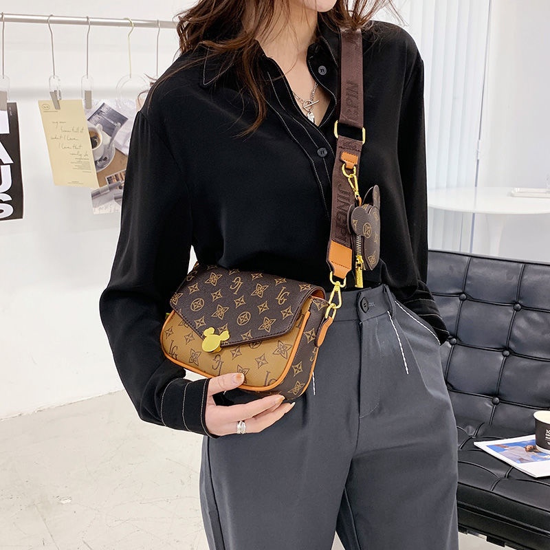 Túi Đeo Chéo Phong Cách Thời Trang Mới Dành Cho Mẹ Và Bé 2022