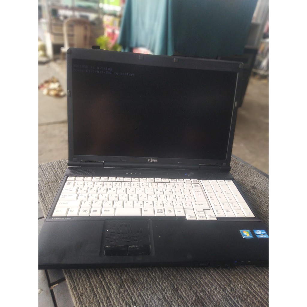 Laptop chuẩn Nhật FUJITSU Cori5 2520M, Ram 4G, HDD 320G, Màn hình 15.6inch