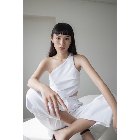 KATE CROPTOP LỆCH VAI COTTON