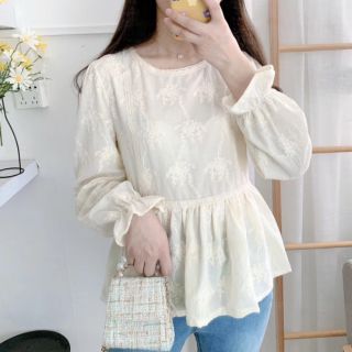Áo baby doll ren thêu hoa tiểu thư