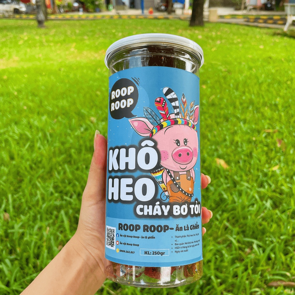 Heo khô cháy tỏi ROOPROOP hũ 300G, lợn khô thơm ngon an toàn vệ sinh thực phẩm | BigBuy360 - bigbuy360.vn