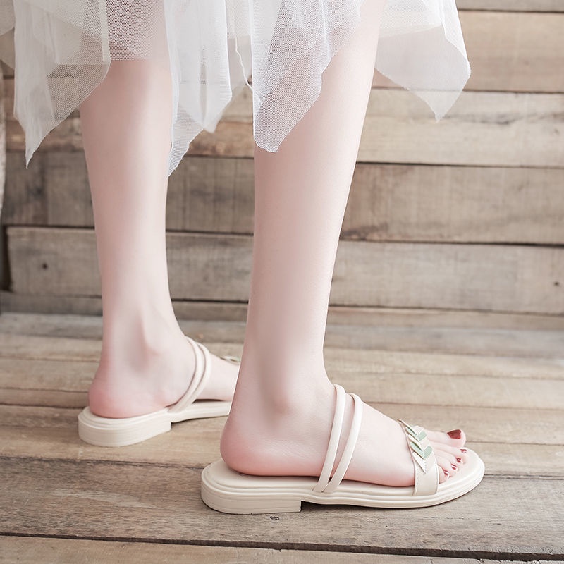 Giày Sandal Đi Biển Gót Thấp Thiết Kế Mới Thời Trang
